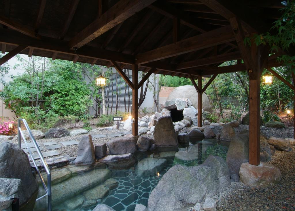 Route Inn Grantia Fukuoka Miyawaka - Wakita Onsen Экстерьер фото