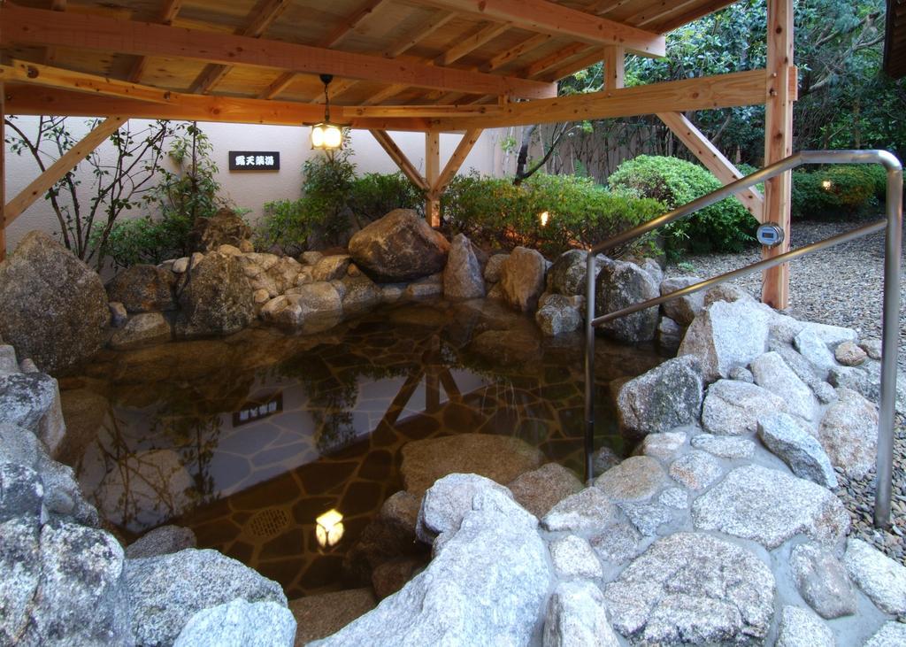 Route Inn Grantia Fukuoka Miyawaka - Wakita Onsen Экстерьер фото